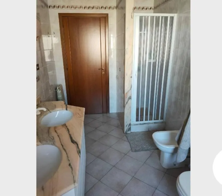 Проживание в семье Апартаменты A Casa Di Dani Кальяри