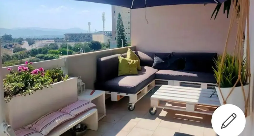 Апартаменты A Casa Di Dani Кальяри